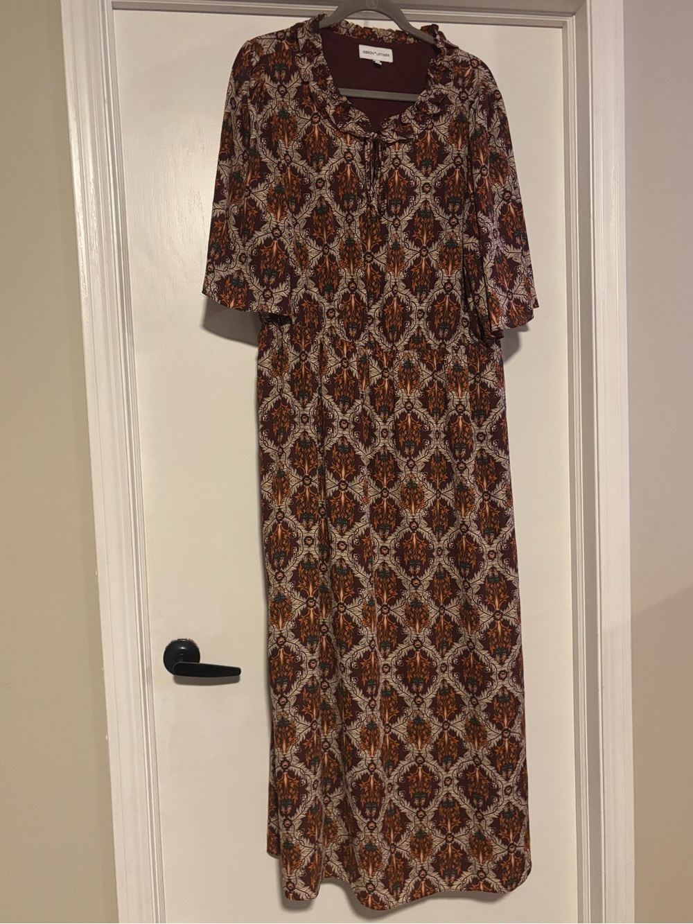 ⭐️Gibson Latimer Brown & Orange Geometric Maxi Dress